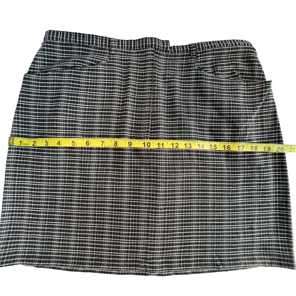Y2K Plaid Mini Skirt Women 12 Black Gray Dark Academia Schoolcore Classic Preppy - Picture 7 of 11